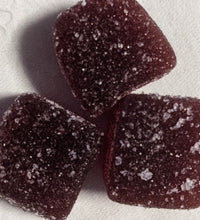 Load image into Gallery viewer, 10mg THC, 0mg CBD Raspberry Vegan Fruit Chew 10 pack - Chemical free, Solvent free, CO2 free